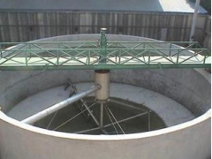 求購濃縮裝置 NC型中心傳動污泥濃縮機環(huán)保設(shè)備