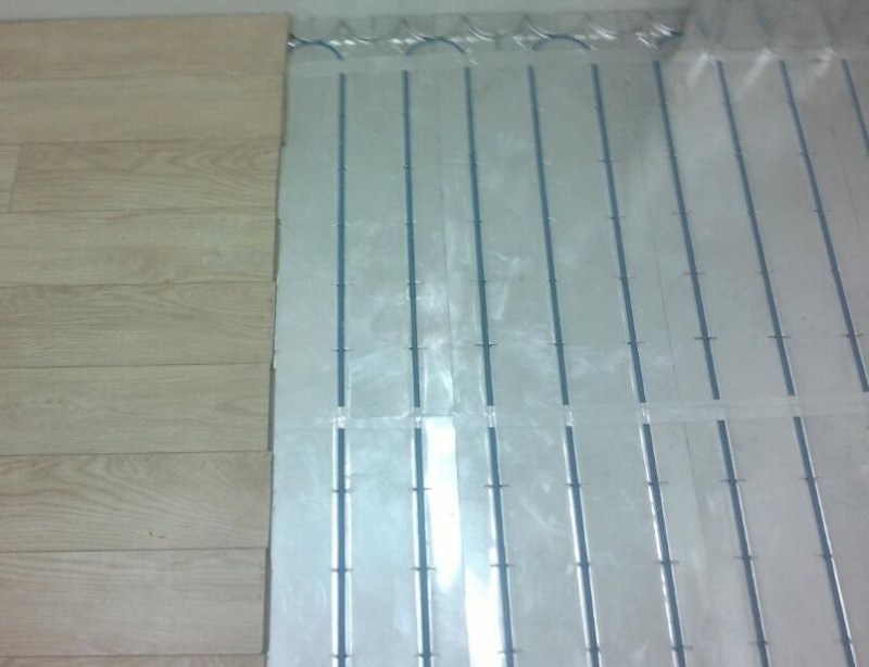 遠紅外輻射式電采暖取暖電熱幕電熱板