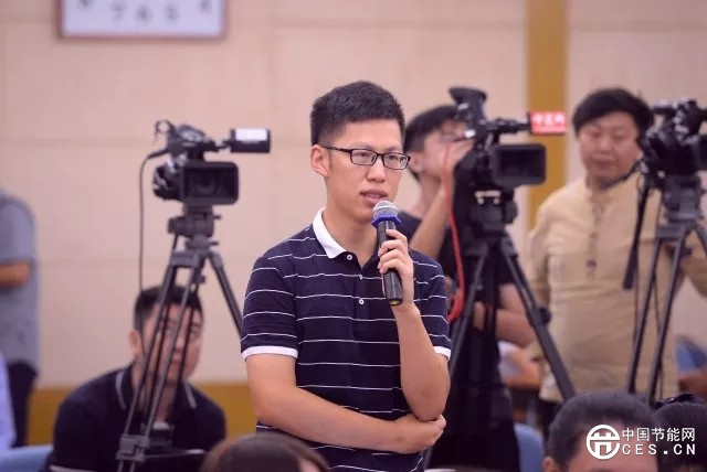 國家發(fā)展改革委舉行專題新聞發(fā)布會 介紹創(chuàng)新和完善促進綠色發(fā)展價格機制有關(guān)情況