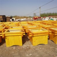 山西陽(yáng)泉防腐木景觀花箱|綠化種植木質(zhì)花盆——戶外花箱