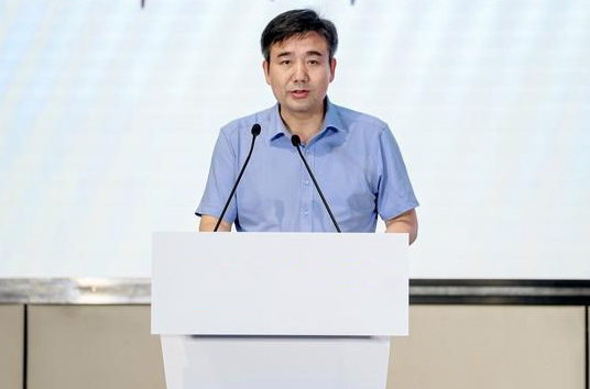 氫能產(chǎn)業(yè)迎來(lái)發(fā)展熱潮，如何規(guī)?；瘧?yīng)用仍待解