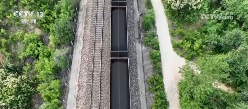 “迎峰度夏”期間全國電力供應(yīng)總體有保障 多舉措確保安全穩(wěn)定供應(yīng)