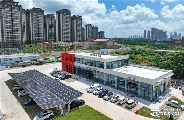 充電最快1秒1公里！廣西首個(gè)光儲(chǔ)超充放綜合能源站投運(yùn)