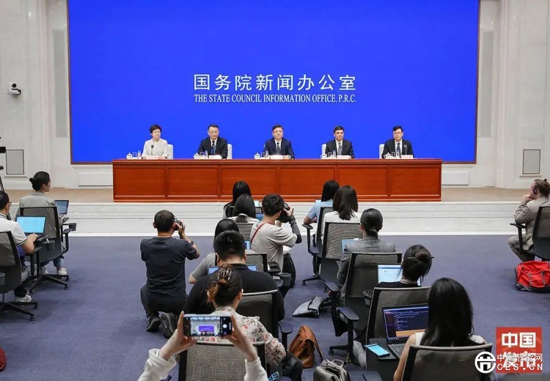 國新辦舉行新聞發(fā)布會 介紹“深化提升‘獲得電力’服務(wù)水平 全面打造現(xiàn)代化用電營商環(huán)境”有關(guān)情況 國新辦舉行新聞發(fā)布會 介紹“深化提升‘獲得電力’服務(wù)水平 全面打造現(xiàn)代化用電營商環(huán)境”有關(guān)情況