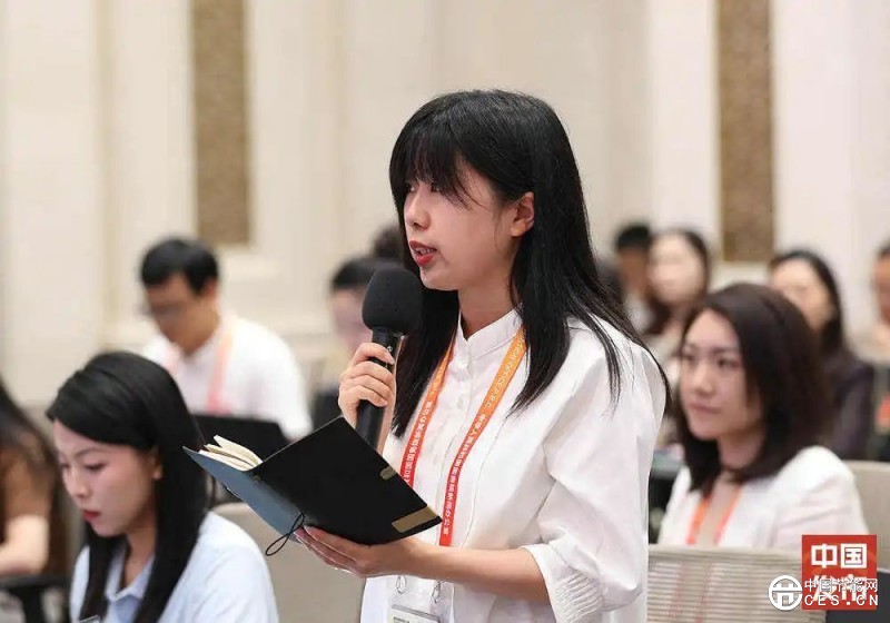 國新辦舉行新聞發(fā)布會 介紹“深化提升‘獲得電力’服務(wù)水平 全面打造現(xiàn)代化用電營商環(huán)境”有關(guān)情況 國新辦舉行新聞發(fā)布會 介紹“深化提升‘獲得電力’服務(wù)水平 全面打造現(xiàn)代化用電營商環(huán)境”有關(guān)情況