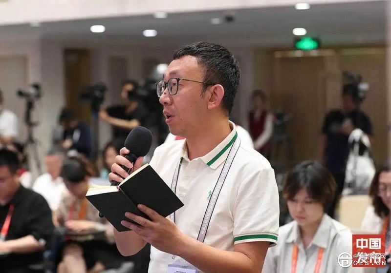 國新辦舉行新聞發(fā)布會 介紹“深化提升‘獲得電力’服務(wù)水平 全面打造現(xiàn)代化用電營商環(huán)境”有關(guān)情況 國新辦舉行新聞發(fā)布會 介紹“深化提升‘獲得電力’服務(wù)水平 全面打造現(xiàn)代化用電營商環(huán)境”有關(guān)情況