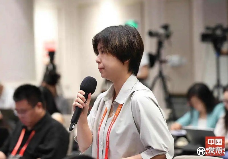 國新辦舉行新聞發(fā)布會 介紹“深化提升‘獲得電力’服務(wù)水平 全面打造現(xiàn)代化用電營商環(huán)境”有關(guān)情況 國新辦舉行新聞發(fā)布會 介紹“深化提升‘獲得電力’服務(wù)水平 全面打造現(xiàn)代化用電營商環(huán)境”有關(guān)情況