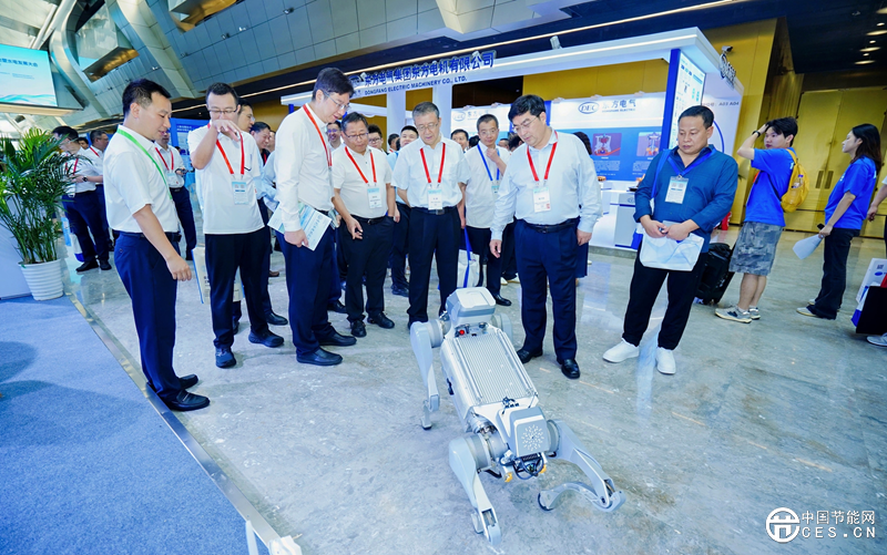 水電盛事，300多家單位、1300多人參加