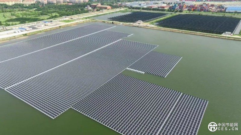 我國首座海水漂浮式光伏項目建成投用 我國首座海水漂浮式光伏項目建成投用