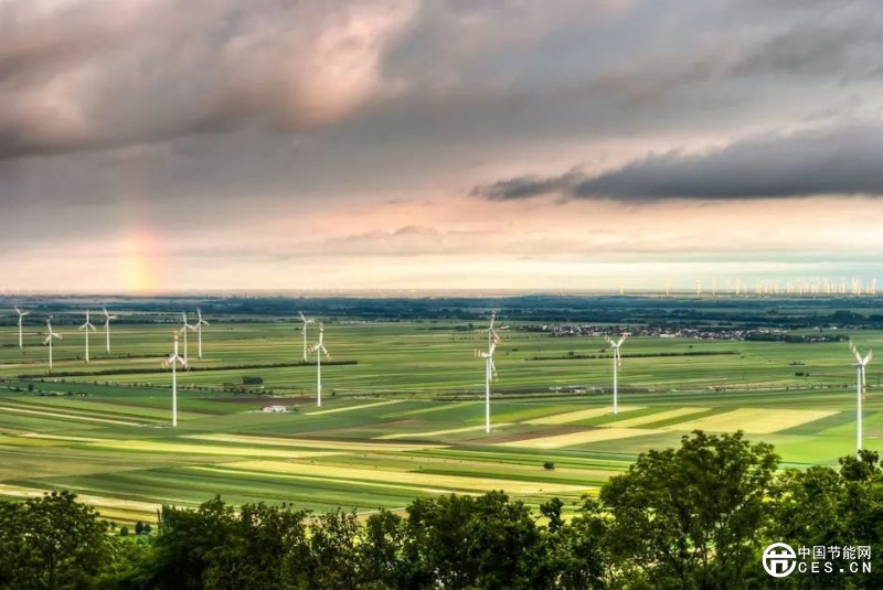 綠電直連，叫好還要叫座