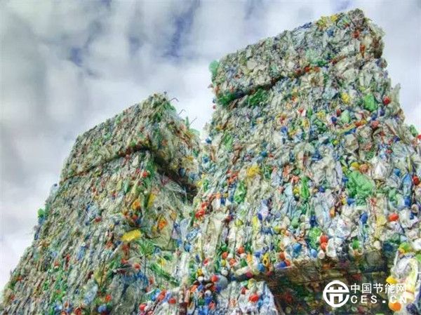 目睹加拿大某個垃圾中轉(zhuǎn)站的塑料垃圾山