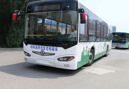 內(nèi)蒙古首輛新能源電動(dòng)公交車(chē)呼和浩特上線