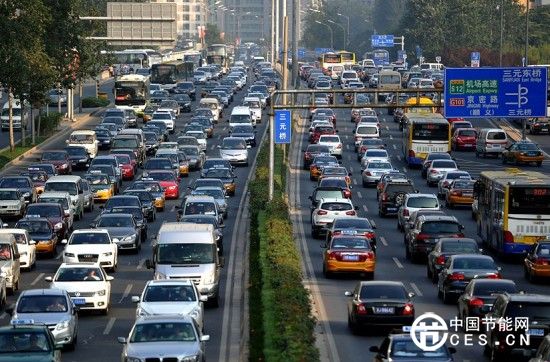 北京交通“四則運(yùn)算” 緩解交通擁堵