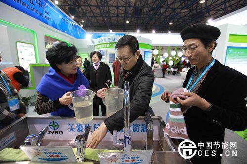 北京水務(wù)局等單位領(lǐng)導(dǎo)調(diào)研城市節(jié)水“省博士”產(chǎn)品