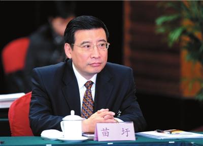 苗圩:堅(jiān)持新能源汽車(chē)既定方向