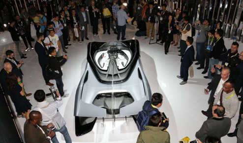 Faraday Future展臺人氣爆棚 首款概念車斬獲多項(xiàng)CES大獎