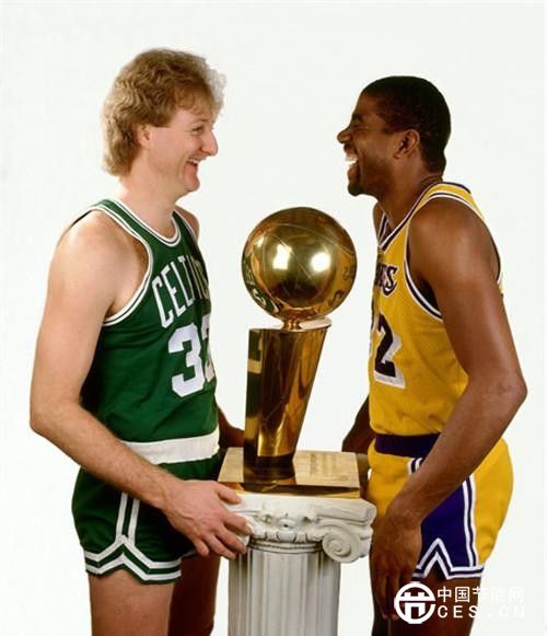 新能源車將“斷奶” 車企怎么活？