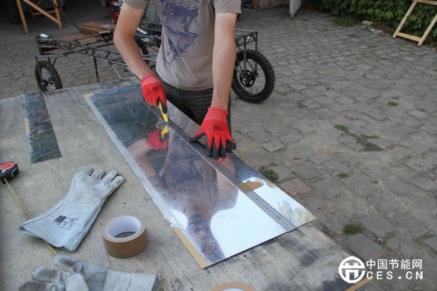 節(jié)約能源:DIY一個太陽能集熱器裝屋頂