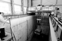 12月29日，由太重集團、上海核工院共同研制的CAP1400環(huán)行起重機小車成功下線，完成了相關(guān)試驗驗收，標(biāo)志著太重在核電領(lǐng)域?qū)崿F(xiàn)新的突破，填補了國家空白。CAP1400的含義為中國裝機容量為140萬千瓦的先進非能動核電技術(shù)，是國家科技重大專項之一，也是我國建設(shè)創(chuàng)新型國家的標(biāo)志性工程之一。