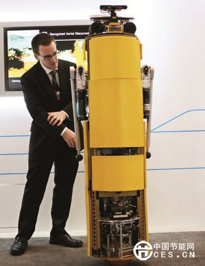 生產(chǎn)全球化到科技全球化：機(jī)器人“占領(lǐng)”達(dá)沃斯