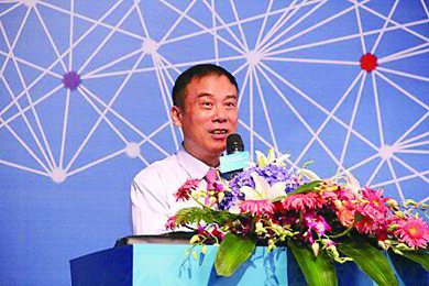 徐揚生 未來機器人發(fā)展應著重智能化