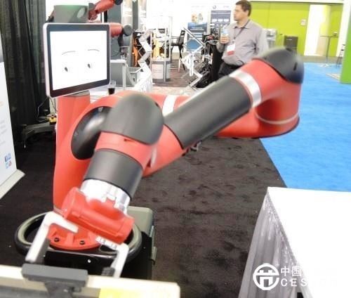 酒店服務生機器人Relay