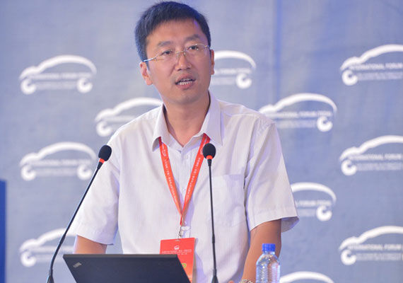 王曉明:新工業(yè)革命初露 節(jié)能減排要有新思維